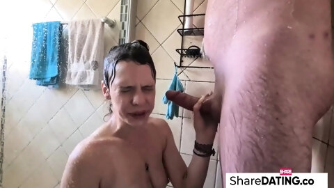 Skinny Milf Giving Me A Blowjob In The Shower , Cum Swallow